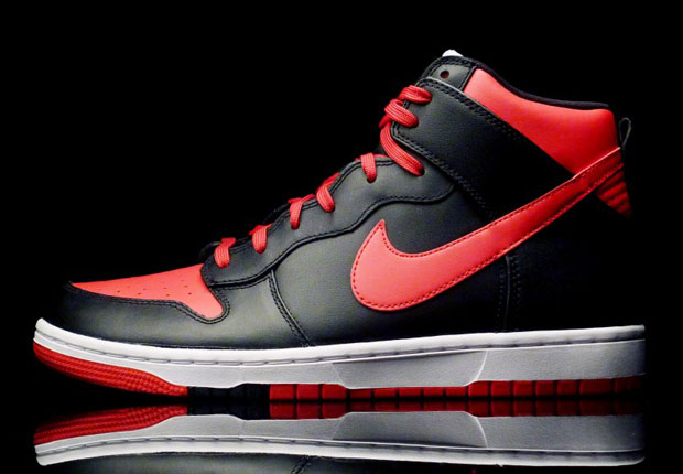 Nike Dunk High CMFT – Black – University Red