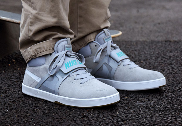 Nike SB Eric Koston Mid "McFly"