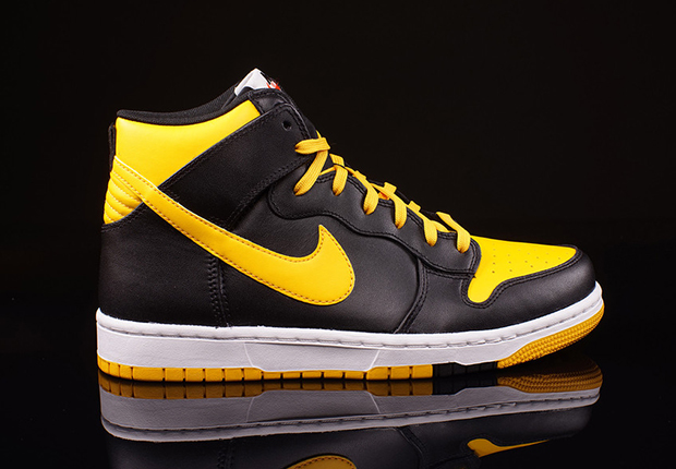 Nike Dunk High Cmft University Gold 2