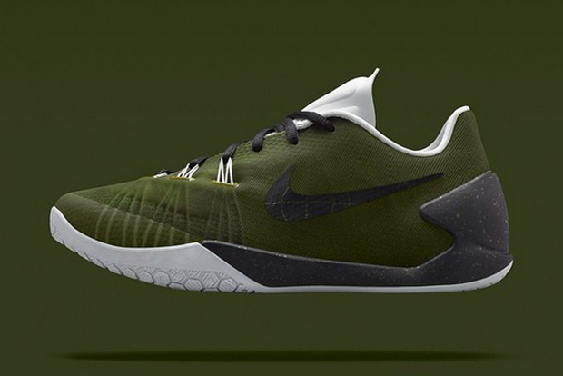 Nike Debuts the Hyperchase Basketball Shoe with a fragment design Collaboration