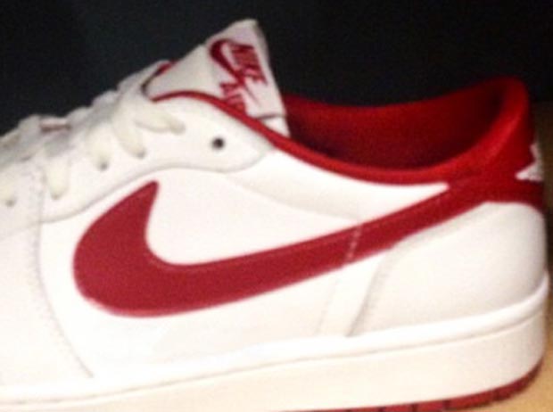 Air Jordan 1 Retro Low OG “Varsity Red” – Release Date