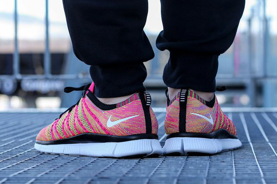 Detailed Look Nike Free Flyknit Nsw 04