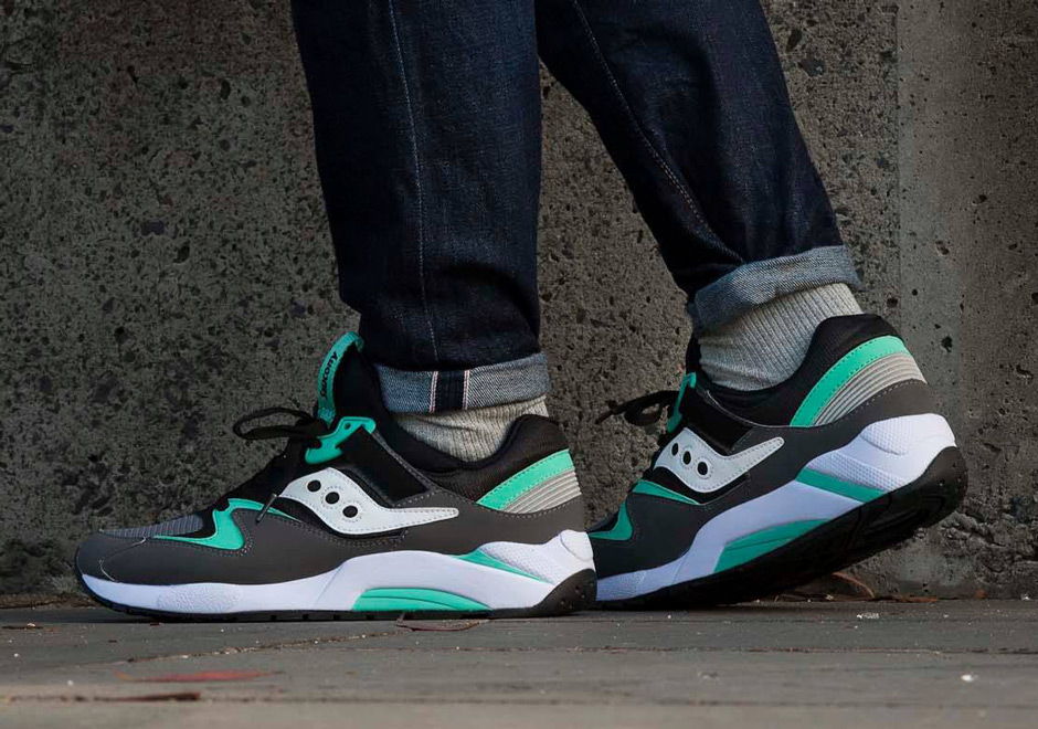 Saucony Grid 9000 "Reverse Mint"