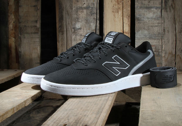 New Balance CT700 - Black - White