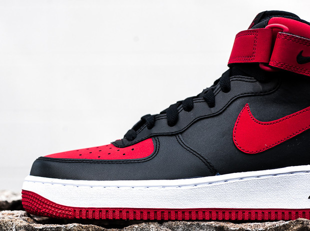 Nike Air Force 1 Mid Bred Available 03