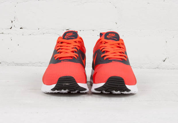 Nike Air Max Tavas Rio Orange 3
