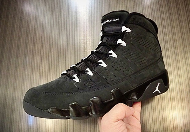 Air Jordan 9 "Anthracite"