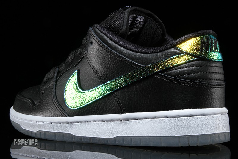 Nike Sb Dunk Low Sparkle Swoosh 04