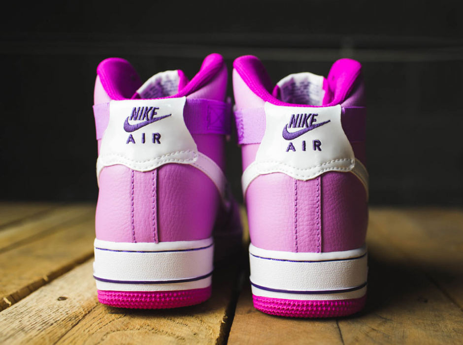 Nike Air Force 1 High Gs Bubble Gum 05