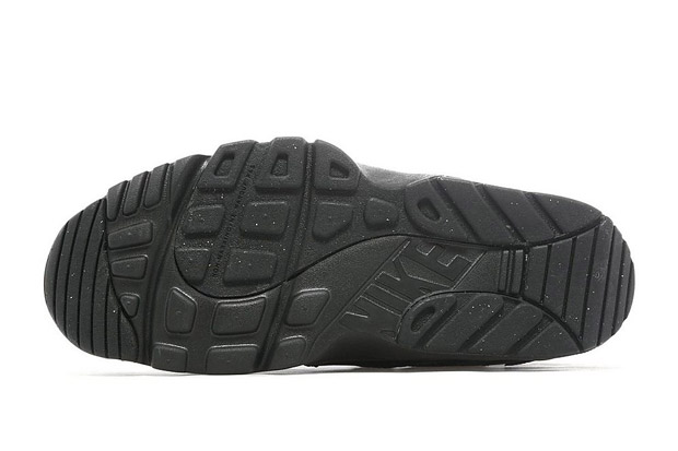 Nike Air Trainer Huarache Gs Triple Black 03