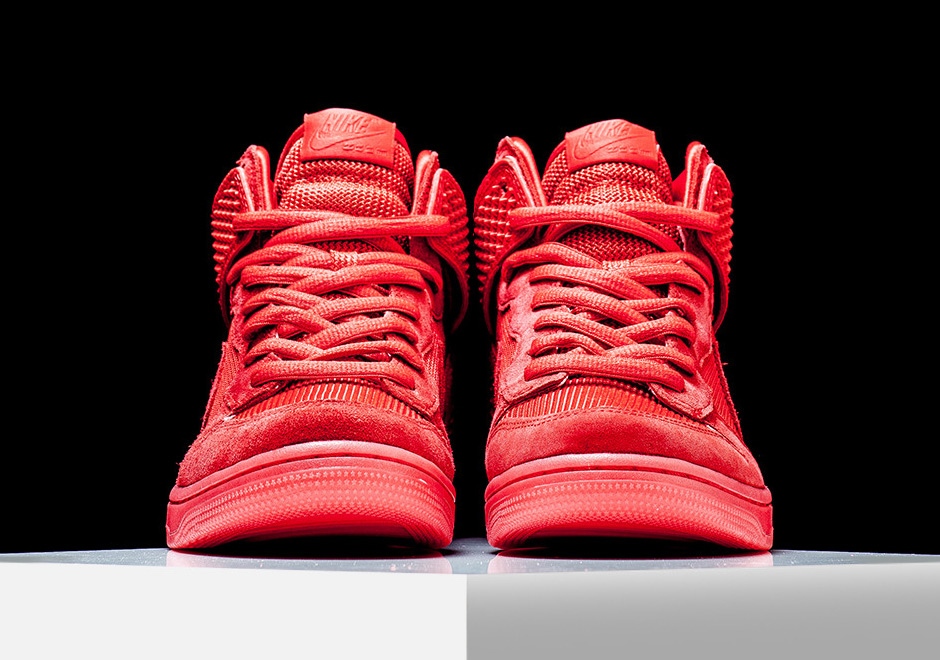 Nike Dunk High Red October Available 3