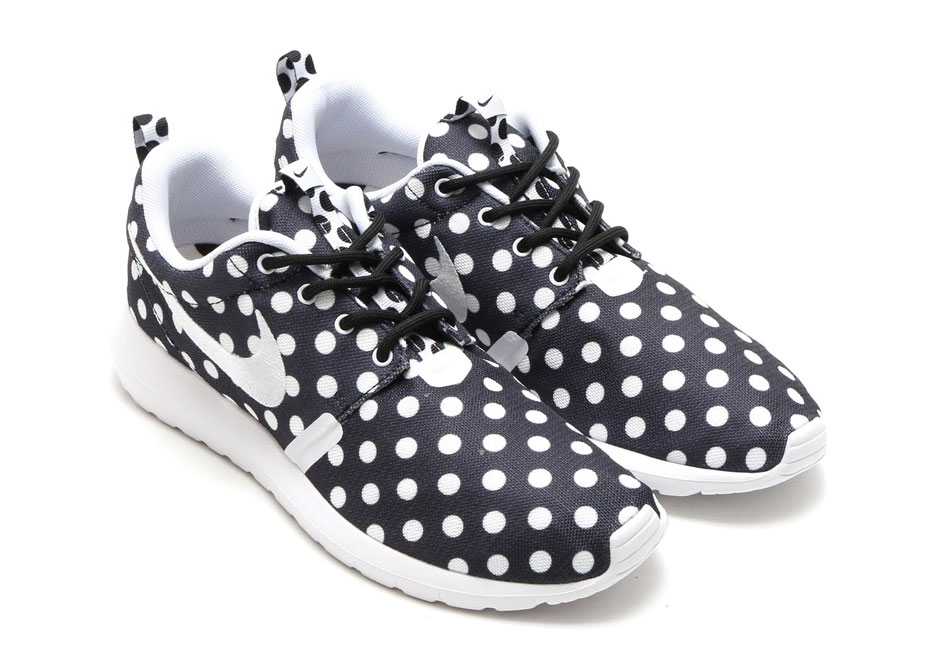 Nike Roshe Run Polka Dot Navy 1