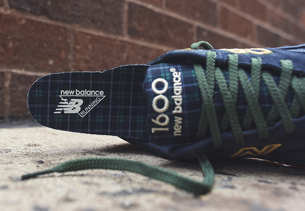 New Balance Womens 1600 Tartan 4