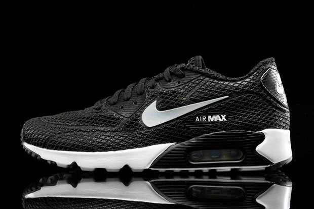 Toe Exposed Air Max 90s 06