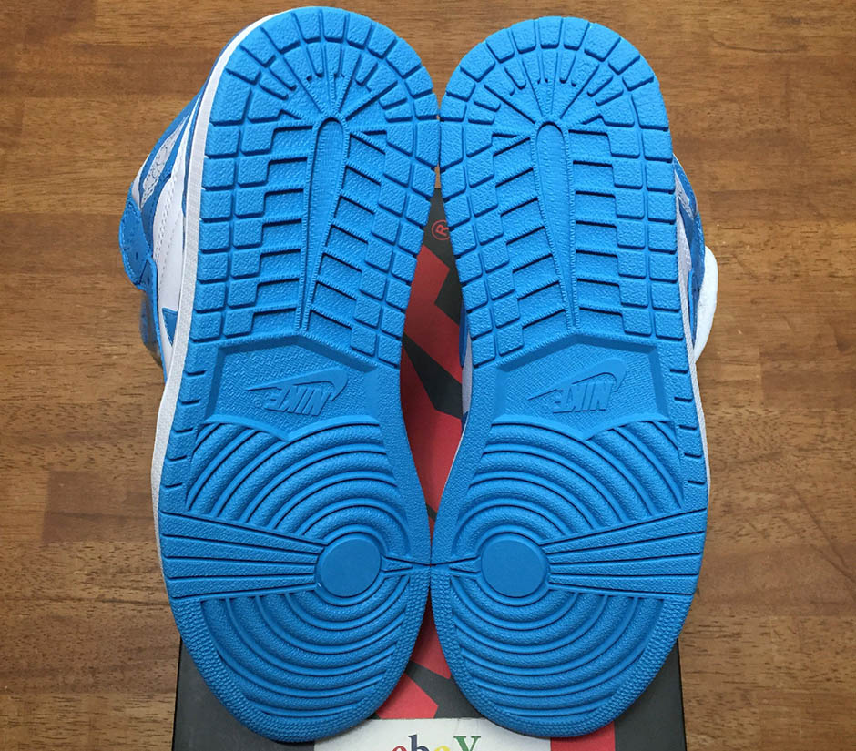 Air Jordan 1 Og Carolina Team Early 6