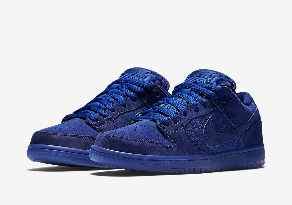 Nike SB Dunk Low "Once In A Blue Moon"