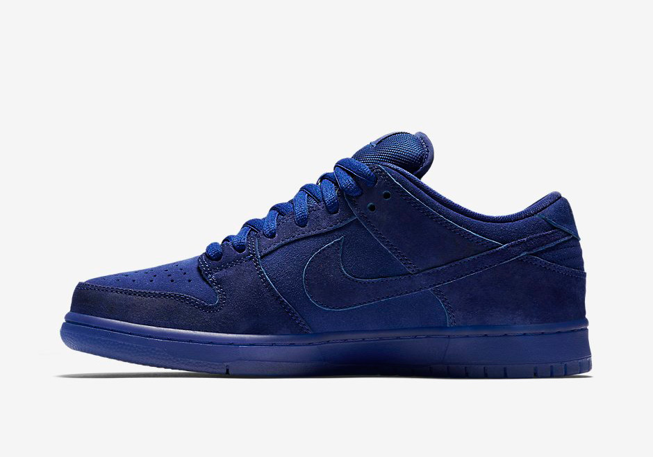 Nike Sb Dunk Low Blue Moon 6