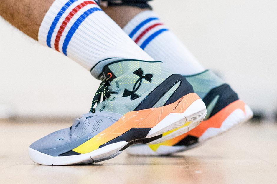 Under Armour Curry Two Iron Sharpens Iron Details 02