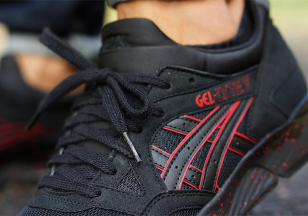 Asics Gel Lyte V Black Red Speckle Sole 2