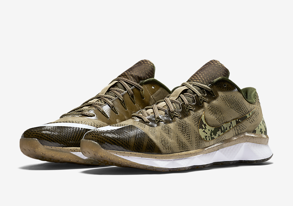 Calvin Johnson's Signature Shoe Gives The Military Some Love
