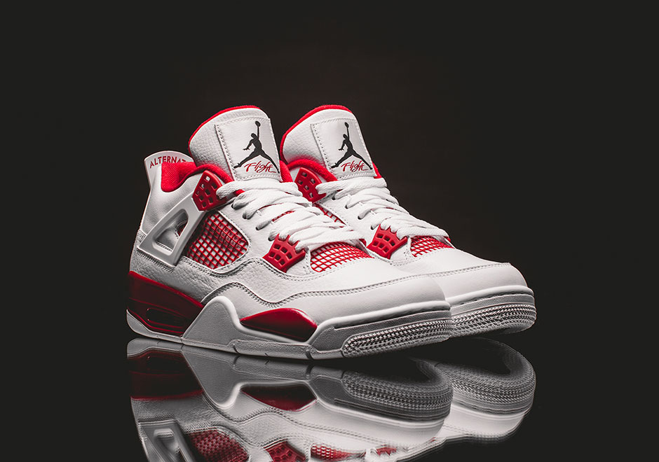 Air Jordan 4 Retro Alternate 308497 106 0001
