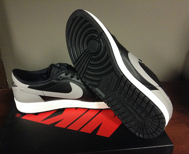 Air Jordan 1 Retro Low Og Shadow Ebay 02