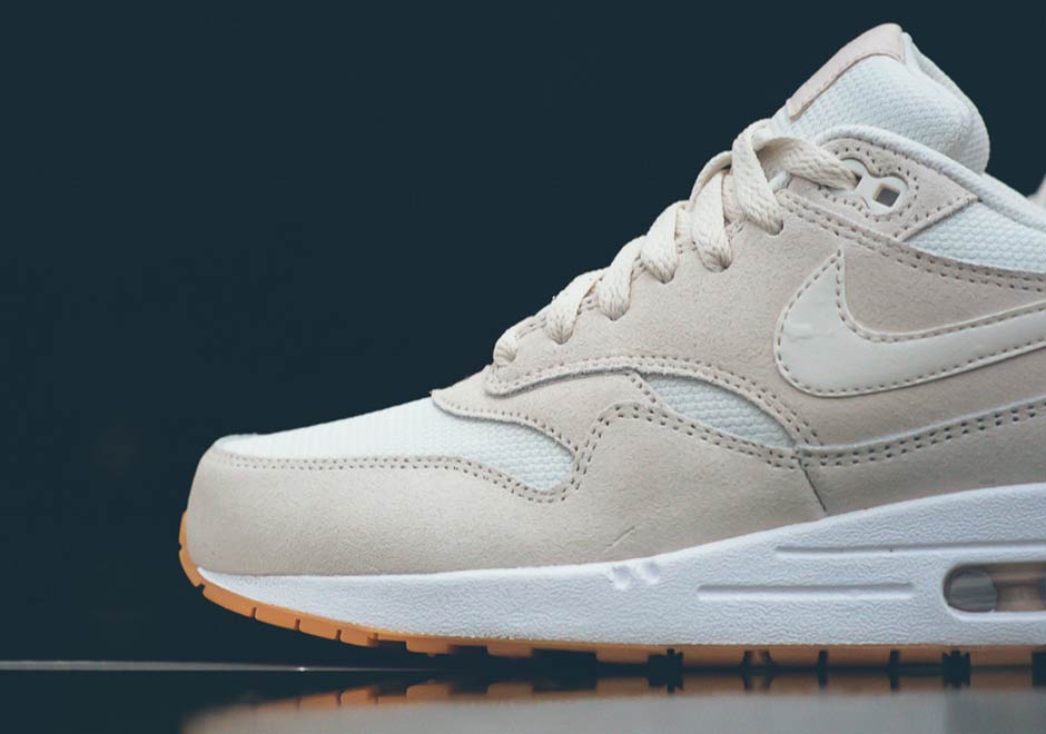 Nike Air Max 1 Essential Phatom White Sail Gum 04