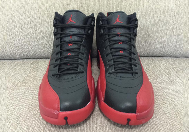 Air Jordan 12 Flu Game 2016 Retro Detailed Photos 04
