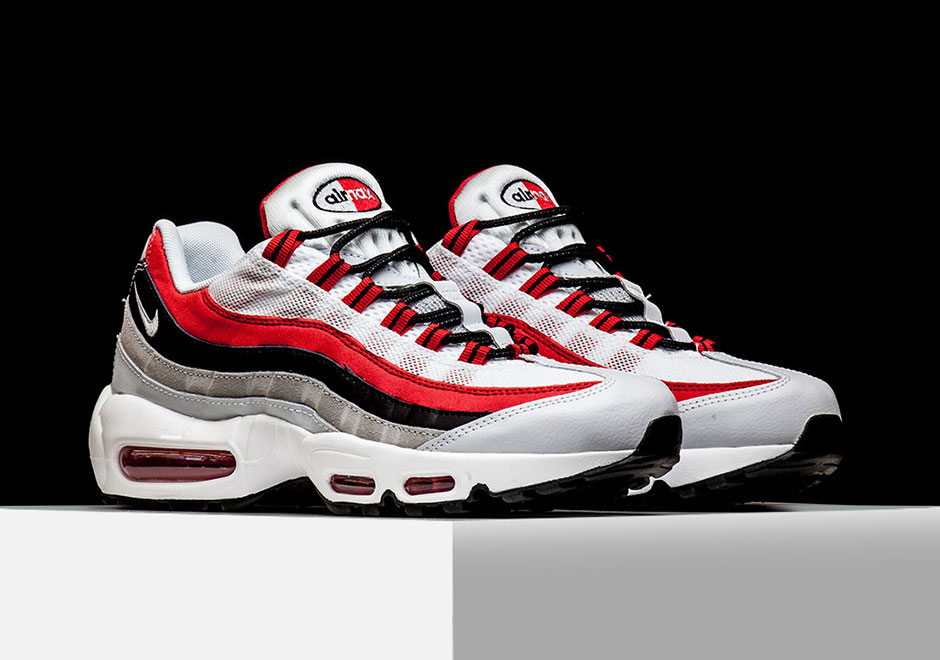 Nike Air Max 95 Essential "University Red"