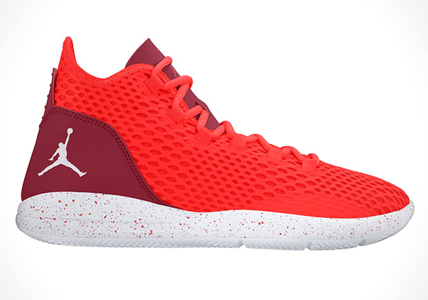 Jordan Reveal Lifestyle Red 1