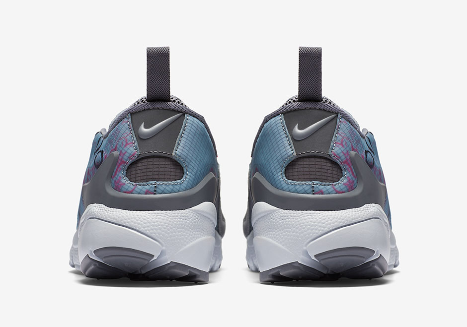 Nike Air Footscape Retro Sakura Japanese Colorway 05