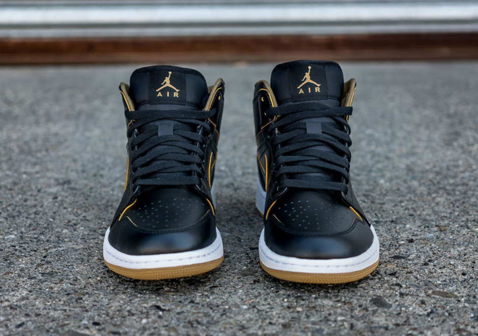 Air Jordan 1 Mid Black Gold Gum Family Size Run 06