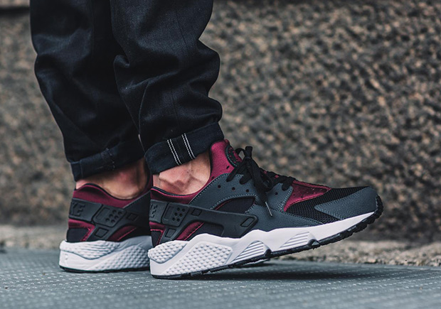 Nike Air Huarache Night Maroon 0