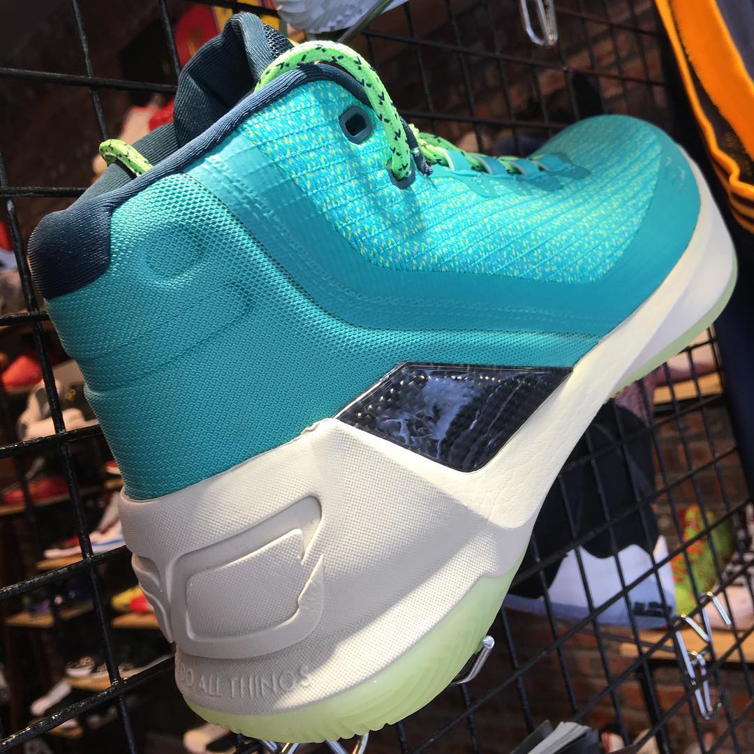 Ua Curry 3 Teal Navy Green Preview 03