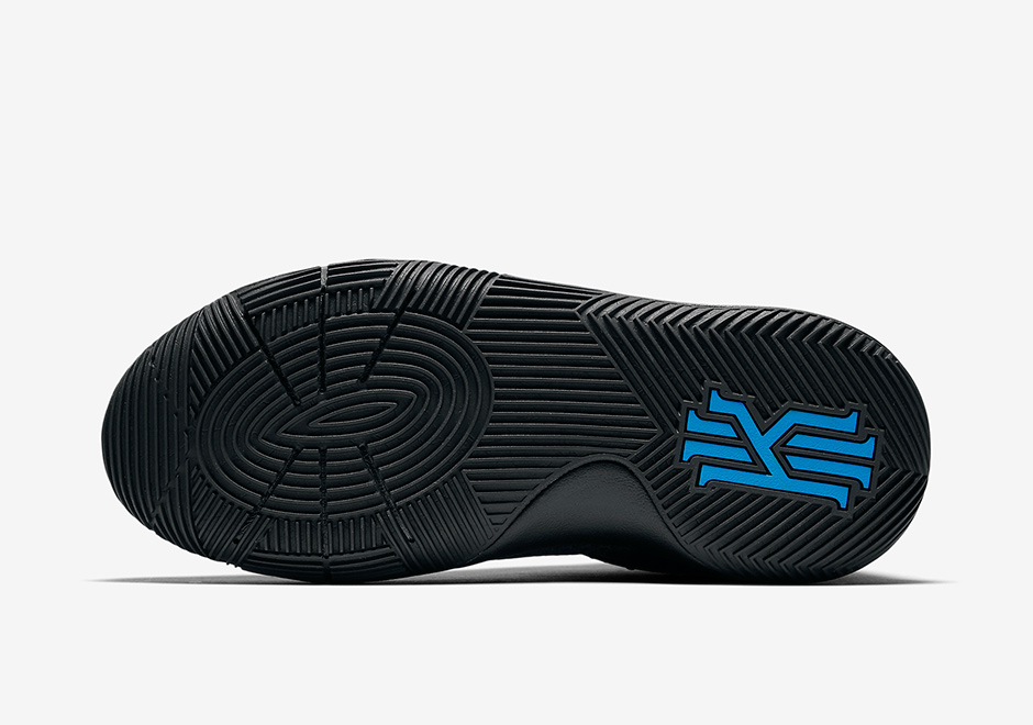 Nike Kyrie 2 Wet Black Royal 07