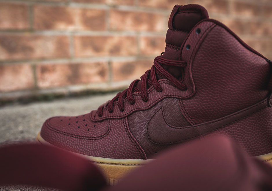 Nike Wmns Air Force 1 Hi Se Night Maroon 860544 600 5