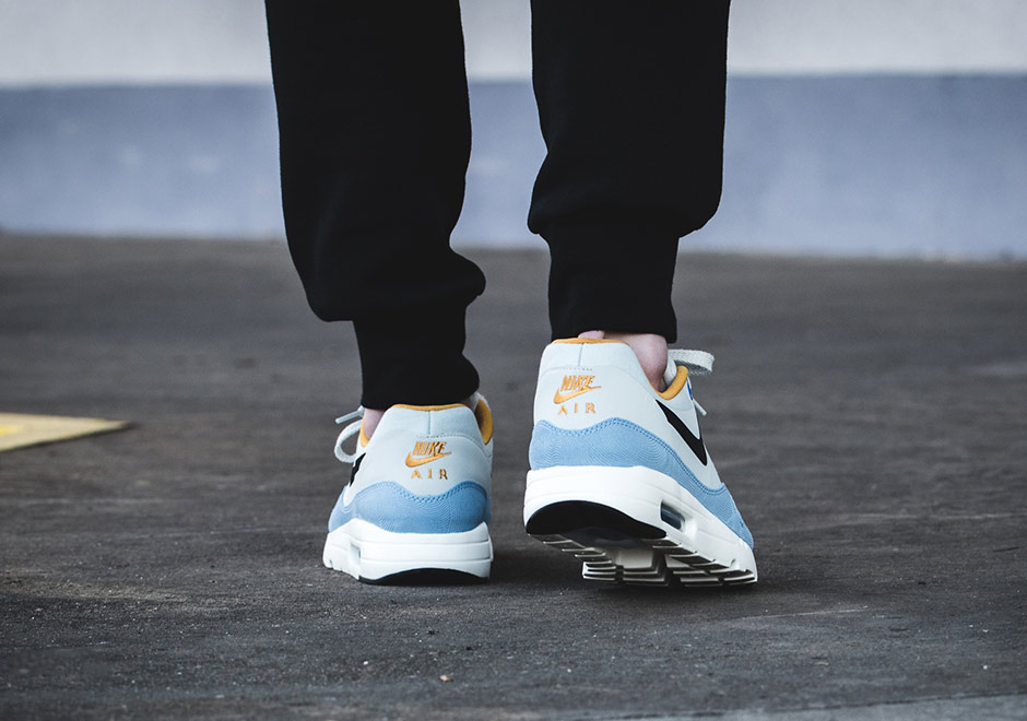 Nike Air Max 1 Ultra Essential Grey Blue Cap 819476 009 3