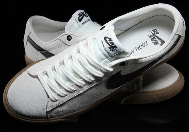Nike Blazer Low Gt Ivory Black Gum 4