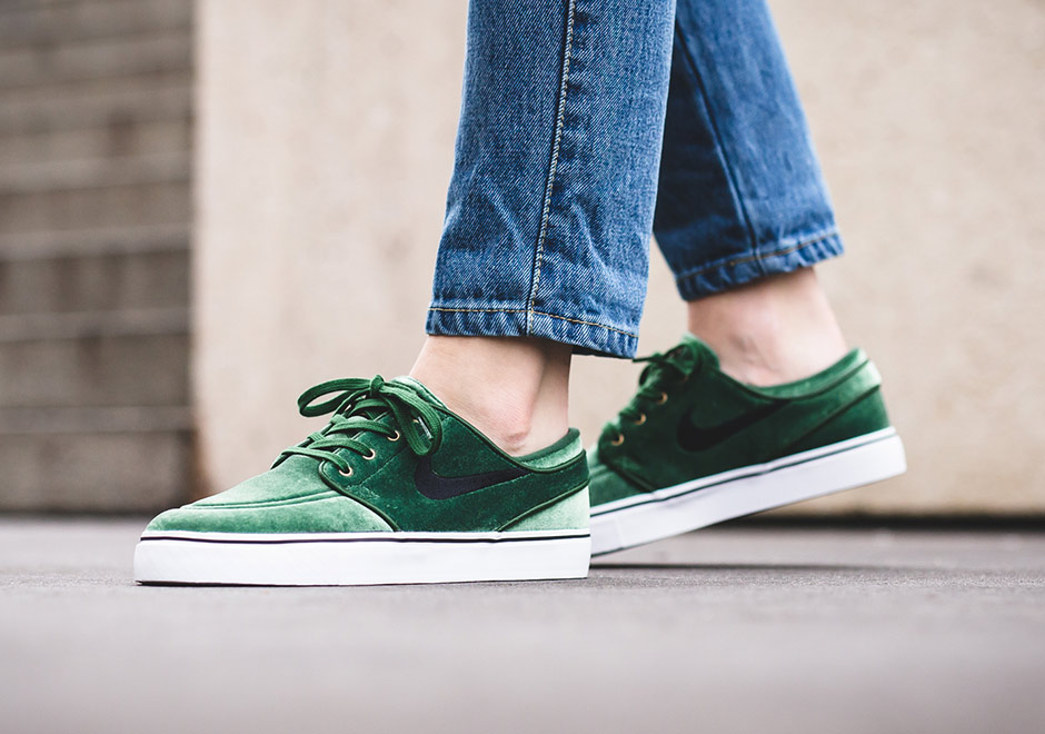 Nike Sb Janoski Green Velvet Christmas 3