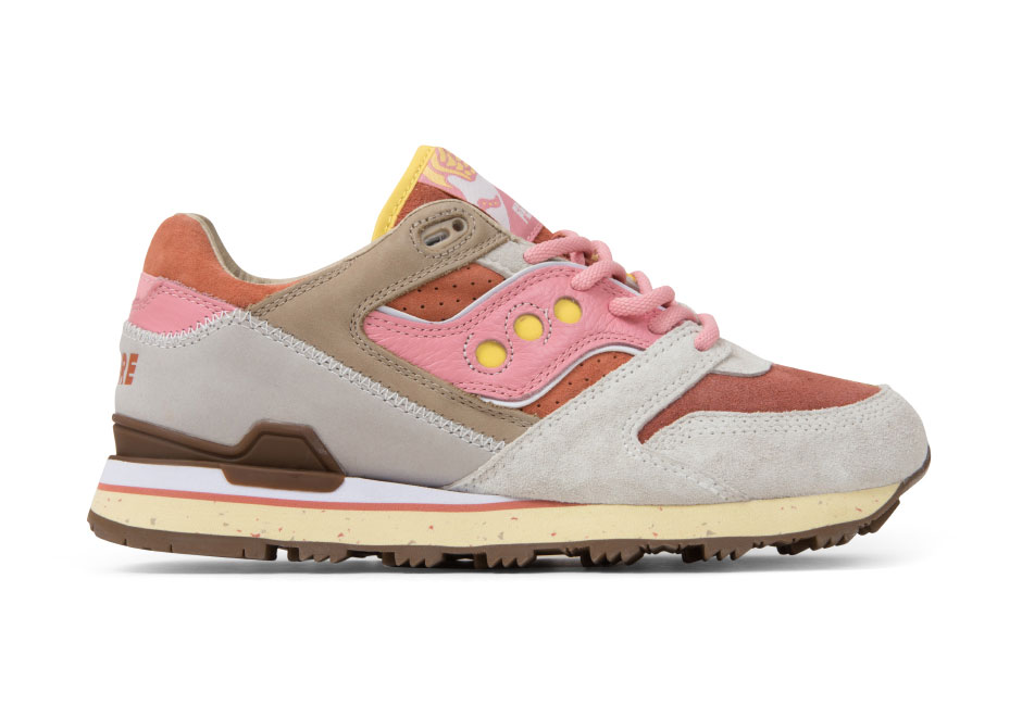Feature Saucony Courageous Bacon Eggs 2