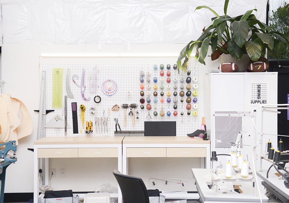 Nike Blue Ribbon Studios 6
