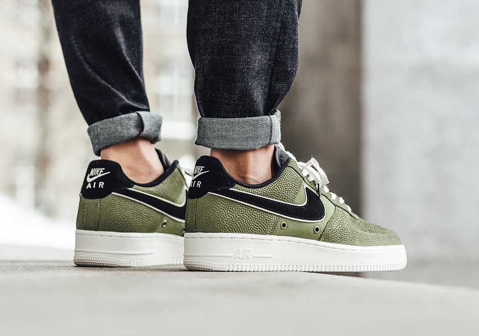 Nike Puts “Palm Green” Basketball Leather Uppers On The Air Force 1