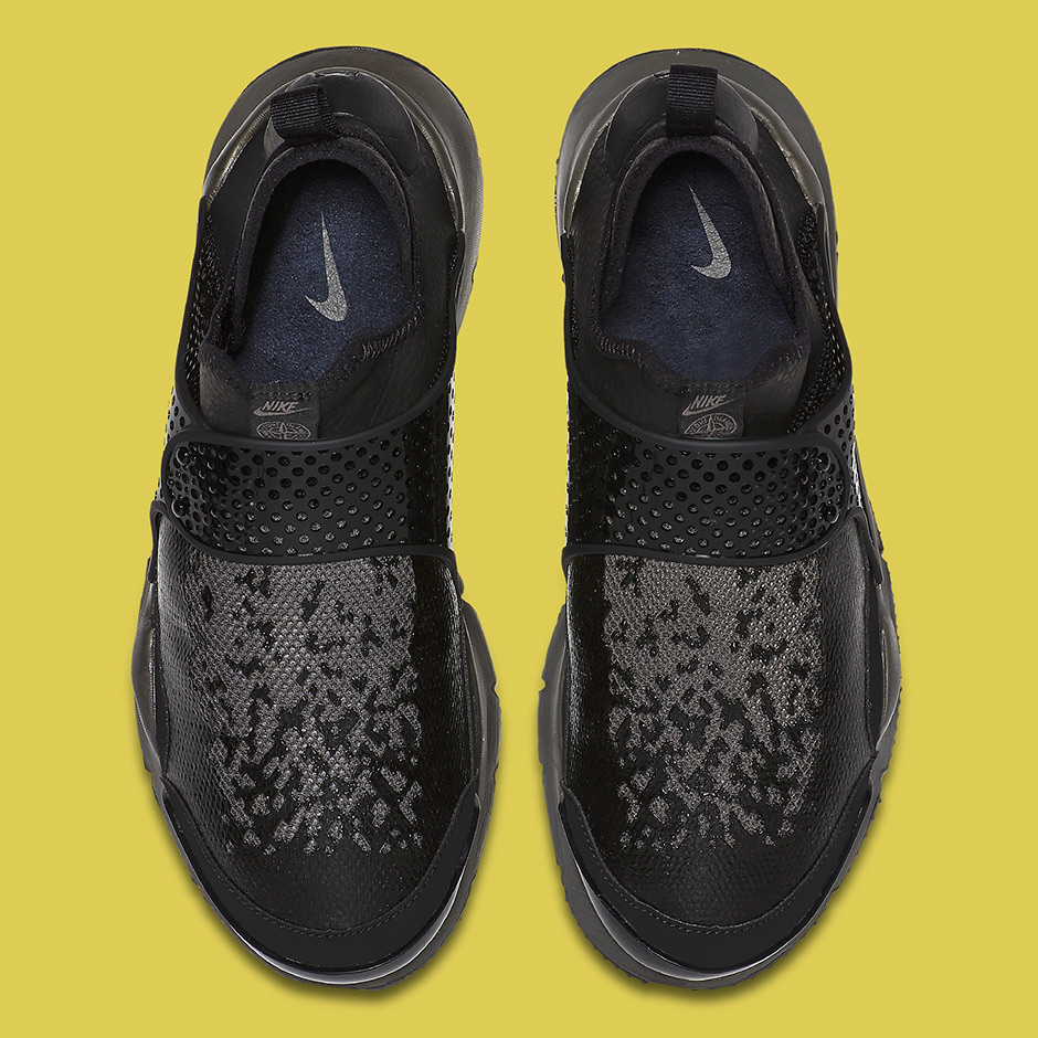 Stone Island Nike Sock Dart Sp Black 910090 001 1