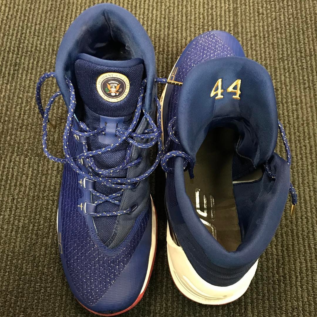 Ua Curry 3 Barack Obama Pe 03