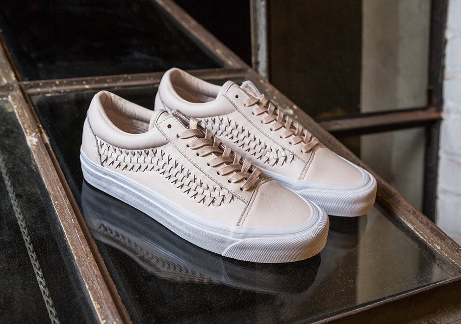 Vans Classics Woven Sk8 Hi Old Skool Authentic Slip On Black Delicate Pink 5