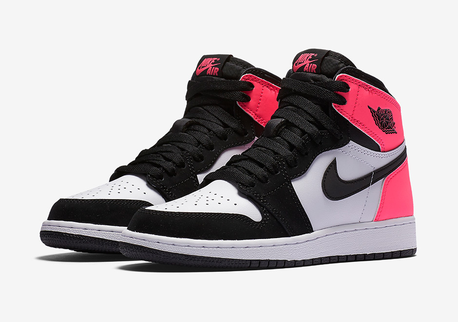 Official Images Of The Air Jordan 1 High "Valentine's Day"
