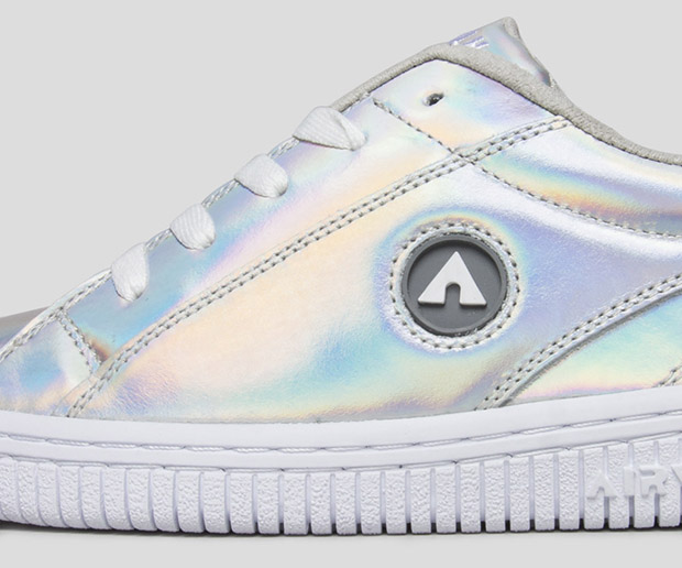 Airwalk One Iridescent 3