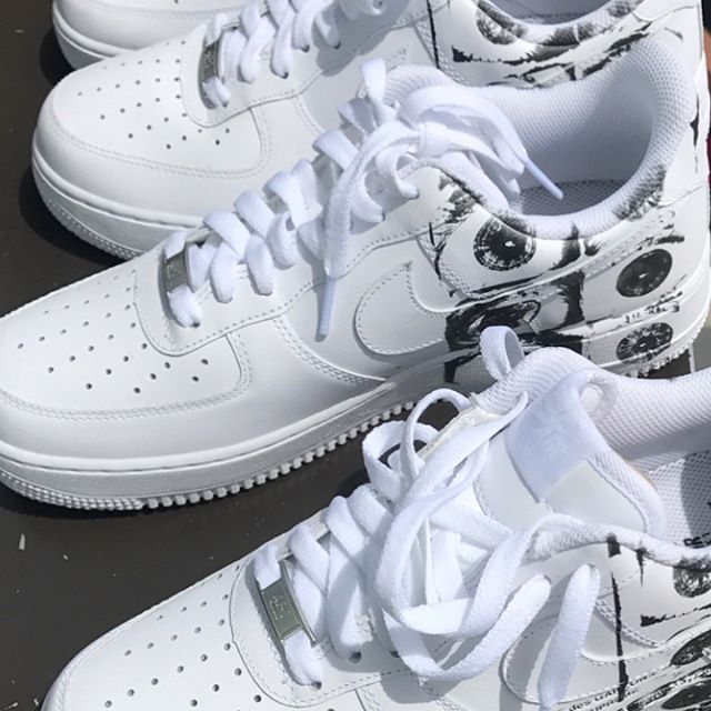 Supreme Cdg Nike Air Force 1 Low Preview 03