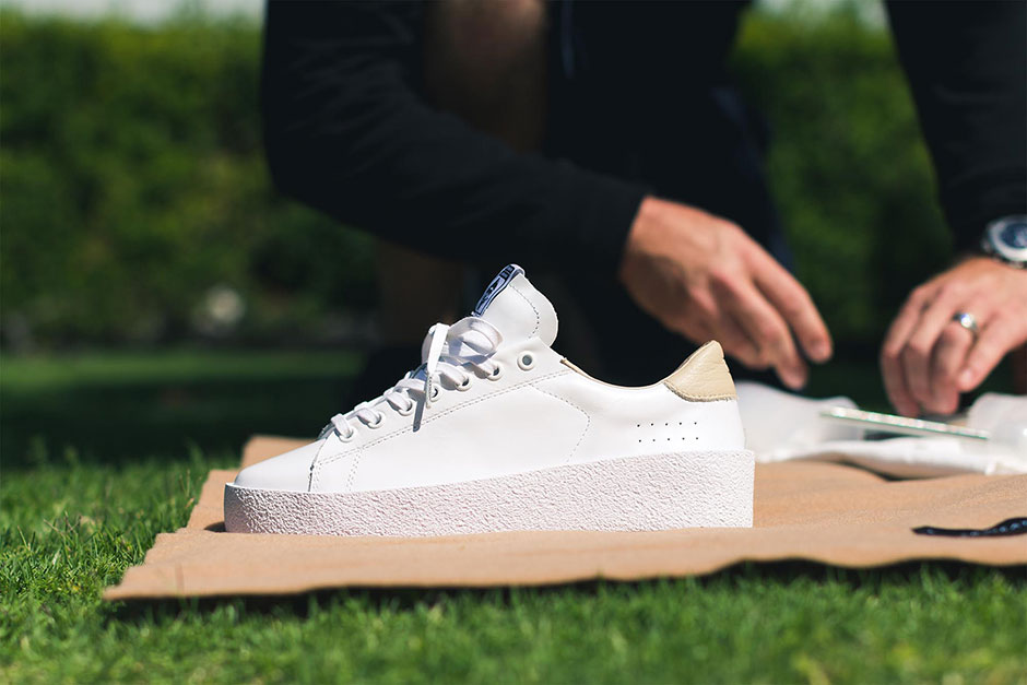 The Roots Clear Weather Brand 9