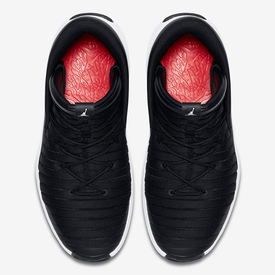 Jordan Flight Luxe Black White 5